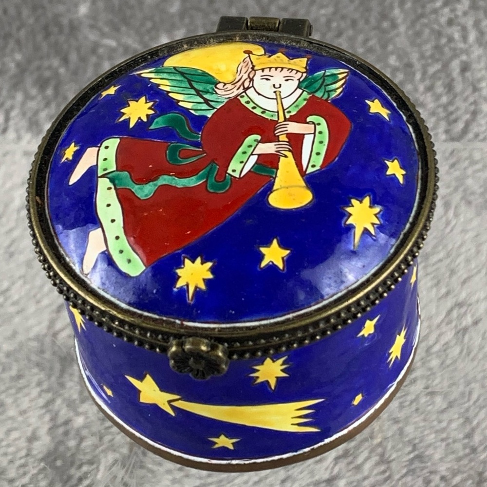 KELVIN CHEN Enamel Hinged Angel Round‎ STAMP DISPENSER 2002 Trinket Box No. 263 - Picture 2 of 12